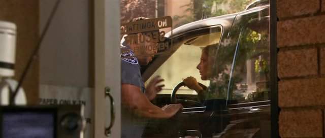 2002 Cadillac Escalade in The TV Set