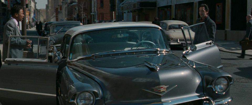 Cadillac Sedan DeVille