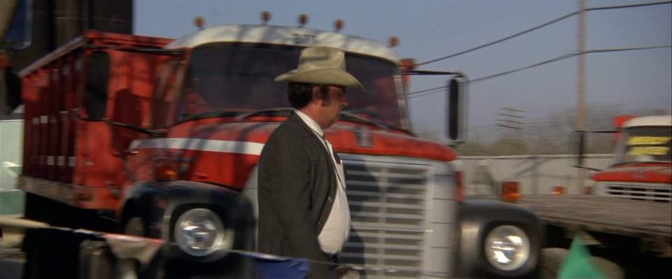 International Harvester Loadstar 1700