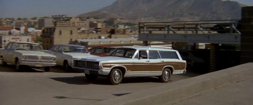 Plymouth Valiant