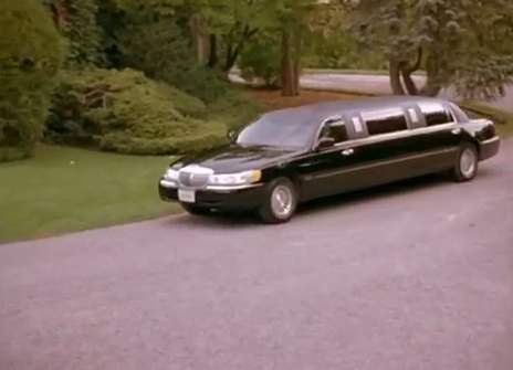Lincoln Town Car Stretched Limousine