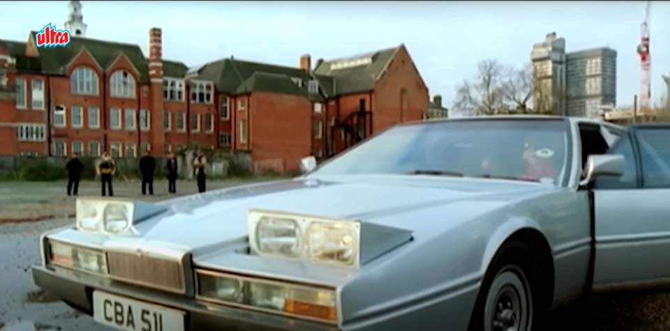 Aston Martin Lagonda MkII