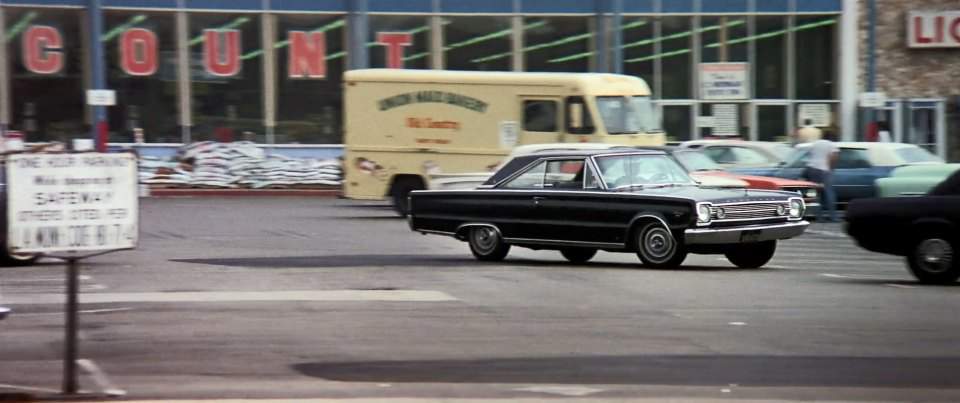 Plymouth Satellite