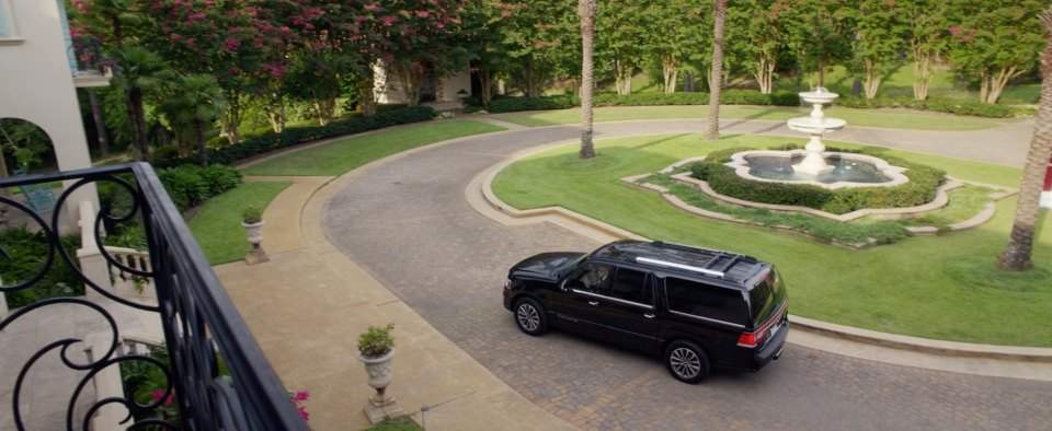 Lincoln Navigator L