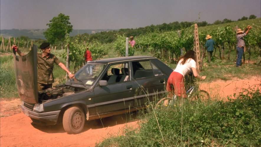Renault 9