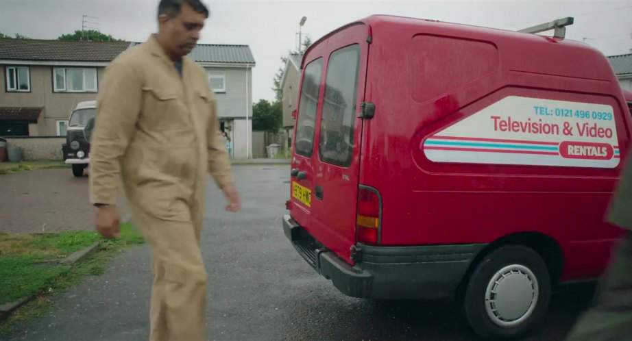 Nissan Sunny Van