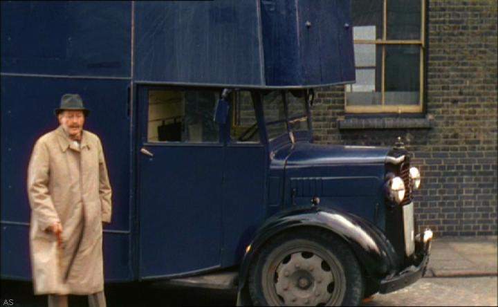 Commer Superpoise Q4