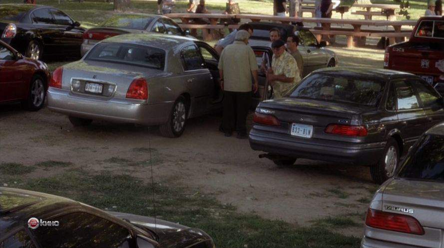 Ford Taurus