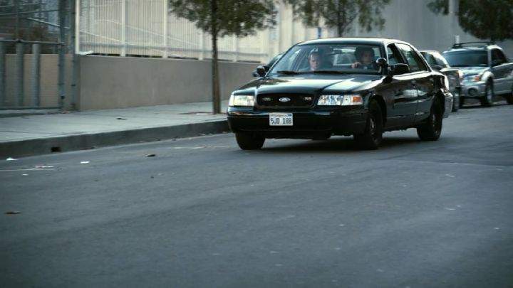 Ford Crown Victoria