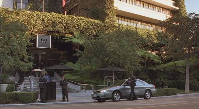 Ford Taurus