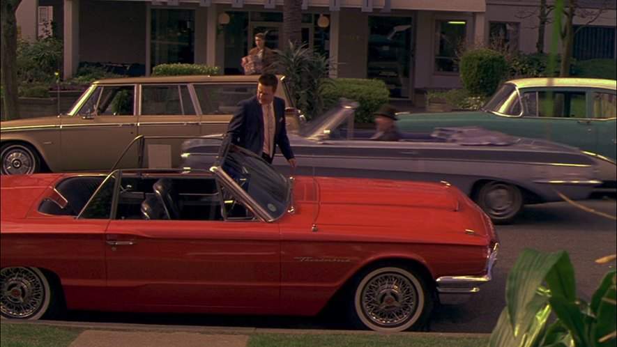 Oldsmobile F-85 Cutlass