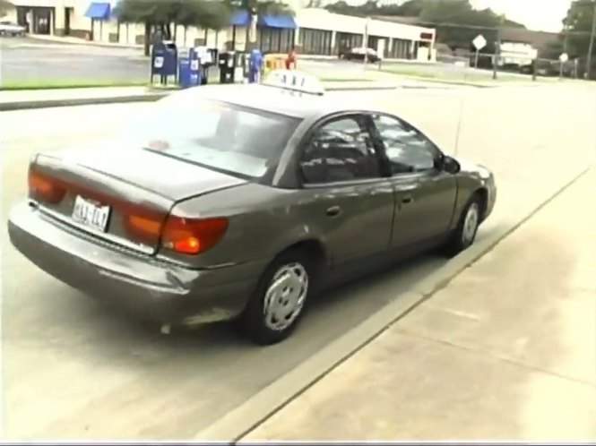 Saturn SL2