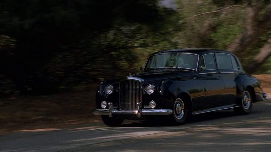 Bentley S2