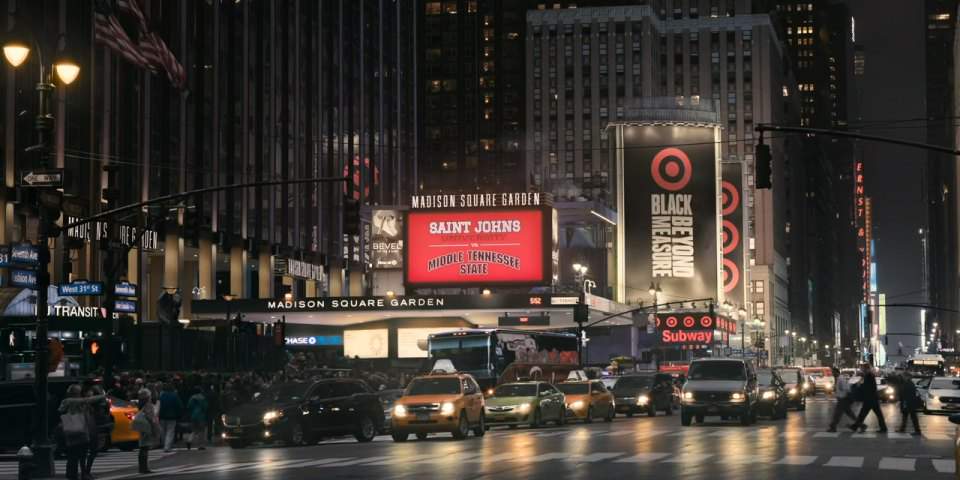 Lincoln MKT Town Car