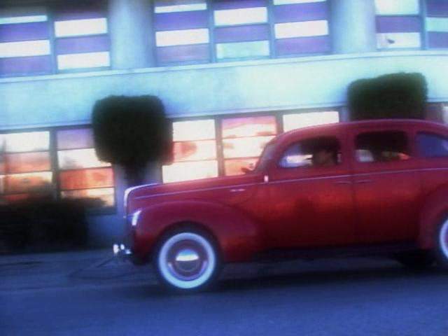 Ford V8 De Luxe