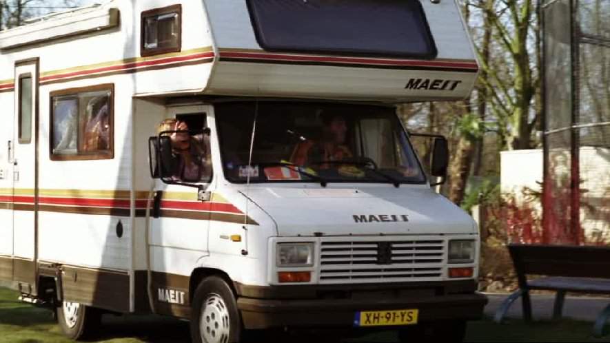 Peugeot J5
