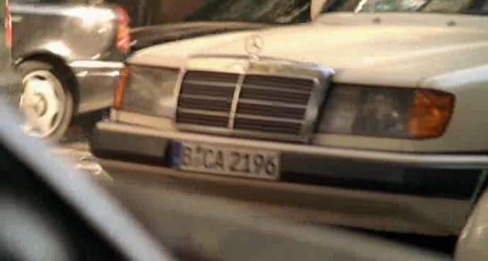 Mercedes-Benz 