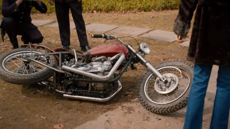 Triumph T 120