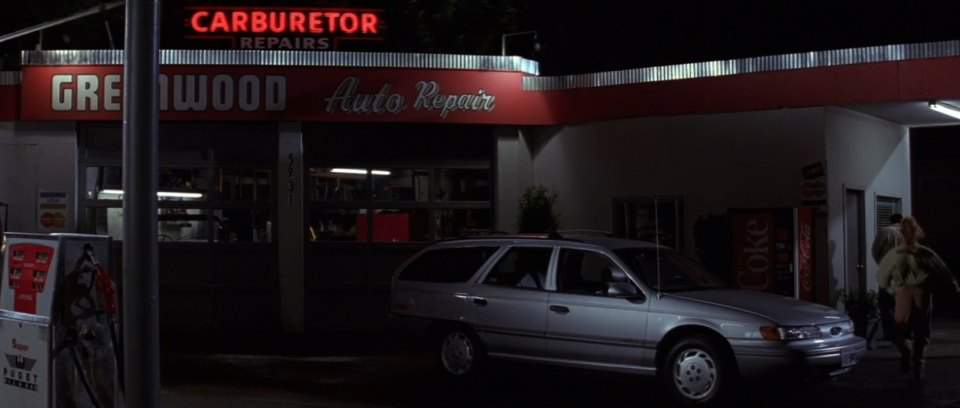 Ford Taurus