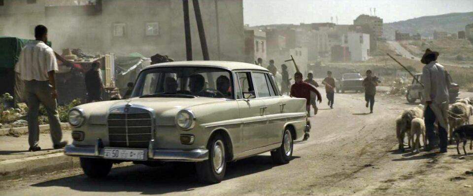 Mercedes-Benz 200 D