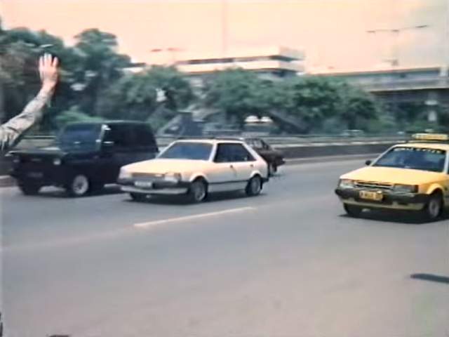 Mazda 323