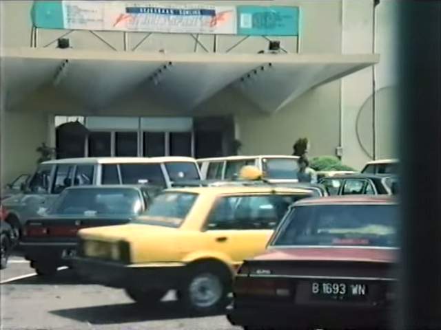 Nissan Stanza