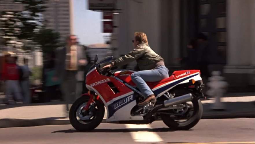 Honda VF 1000 R