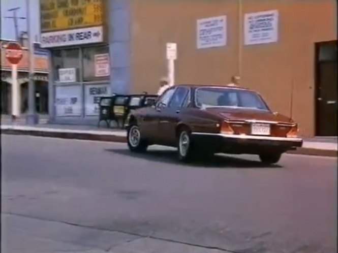 Jaguar XJ6
