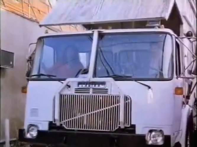 White Xpeditor