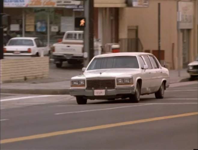 Cadillac Sedan DeVille Stretched Limousine