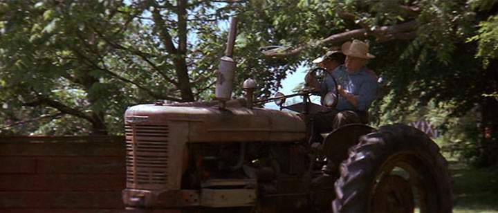 IH Farmall H