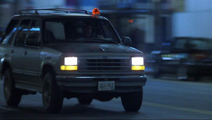 1993 Ford Explorer in Random Hearts
