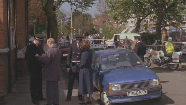 Vauxhall Nova MkI