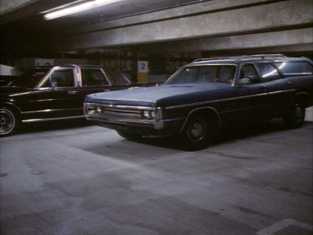 Plymouth Fury Custom Suburban