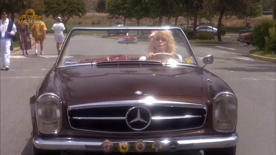 Mercedes-Benz 230 SL