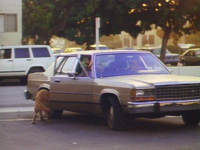Ford LTD Crown Victoria