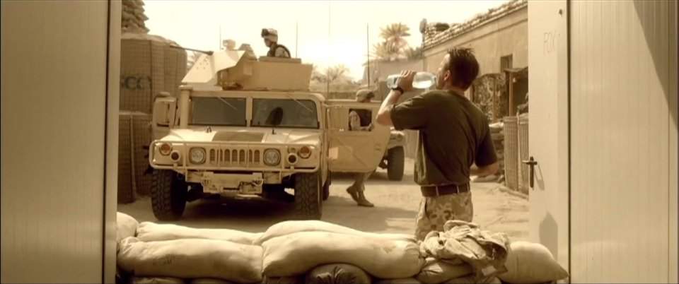 AM General HMMWV M1044