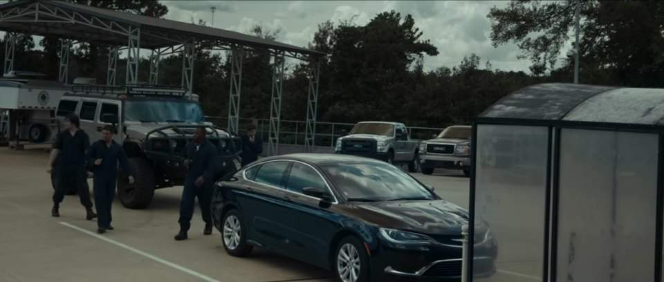 Chrysler 200