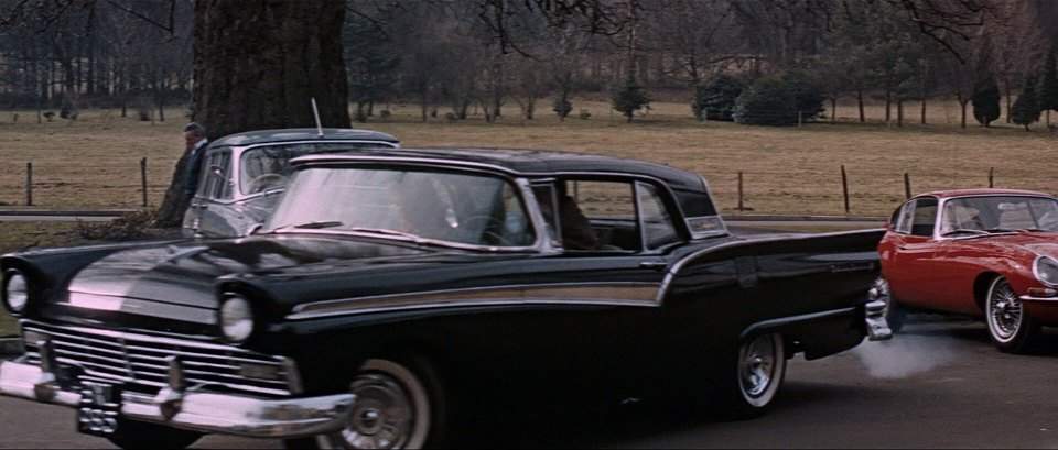 Ford Fairlane 500 Skyliner