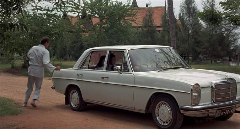 Mercedes-Benz 220 D