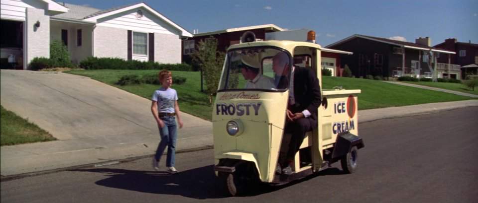 Cushman Truckster