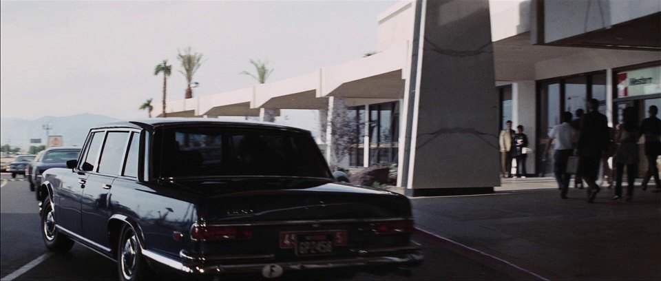 Mercedes-Benz 600