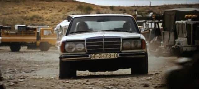 Mercedes-Benz 230 E