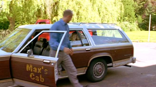 Ford LTD Country Squire