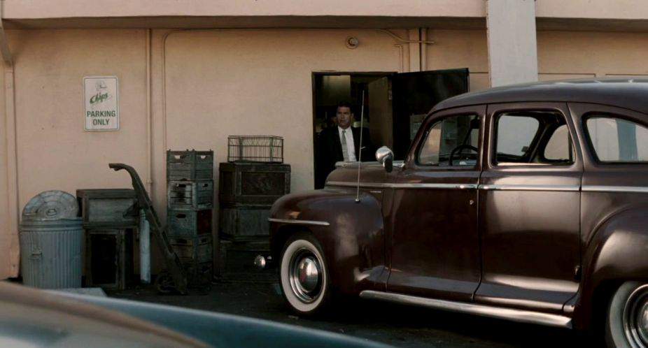 Plymouth De Luxe