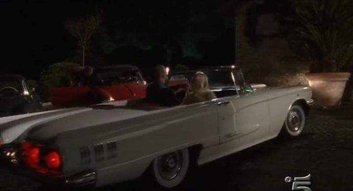 Ford Thunderbird