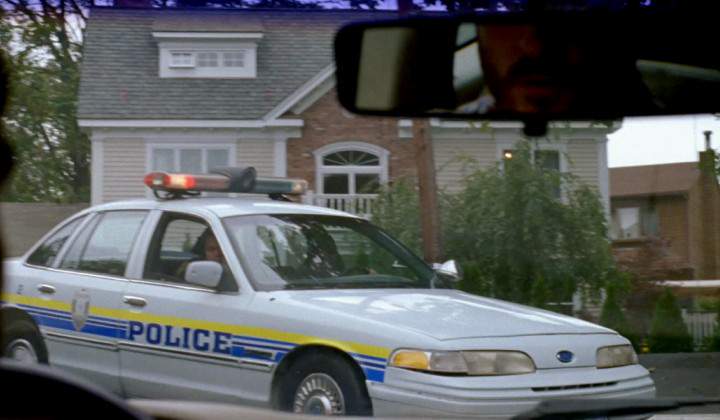 Ford Crown Victoria