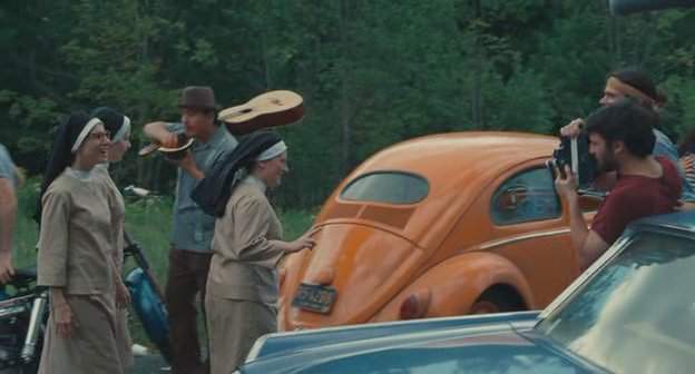 Volkswagen De Luxe Sedan