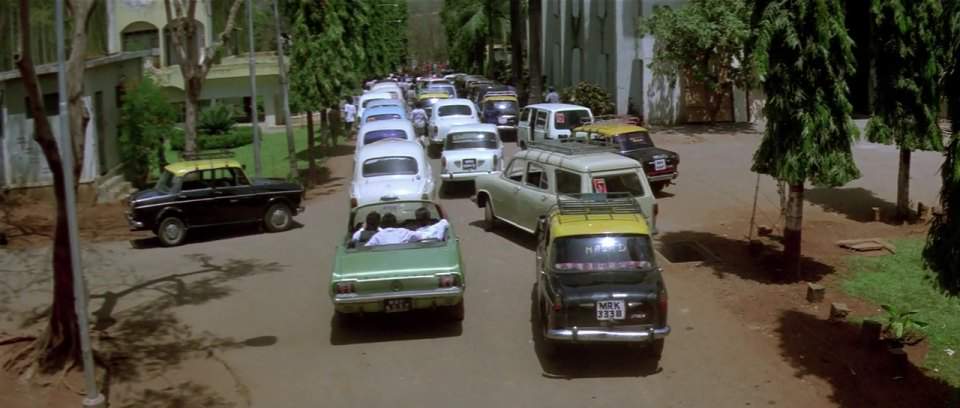 Hindustan Ambassador Traveller MkII