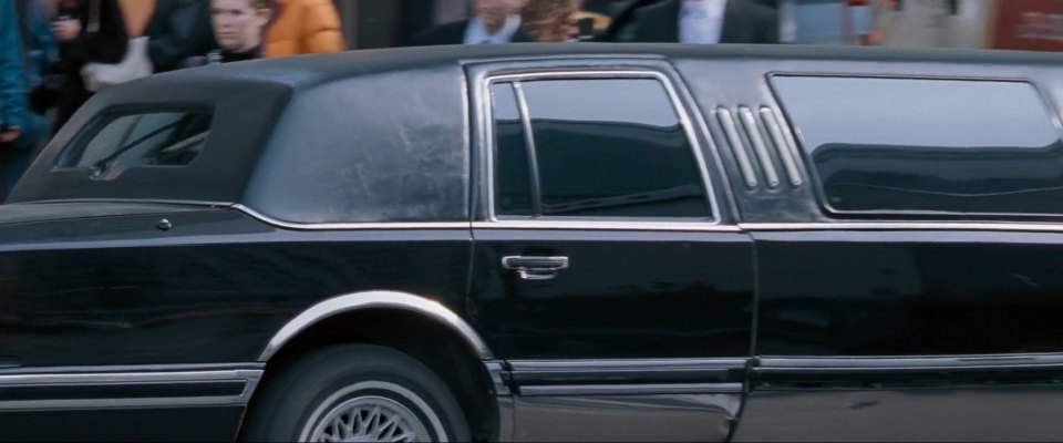 Lincoln Town Car Stretched Limousine